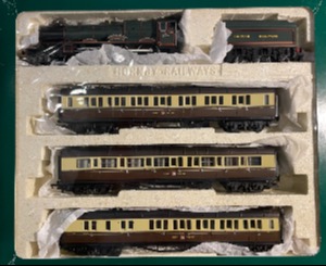 R2084 GWR King Train Pack 