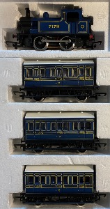 0-4-0 Tank 7178 + Coaches Set