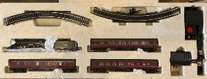 R1007 Football Special Train Set